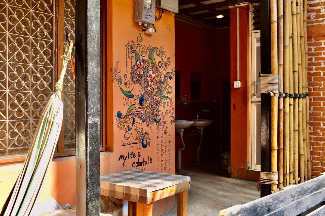 Happy Donkey Hostel Katmandu Zewnętrze zdjęcie